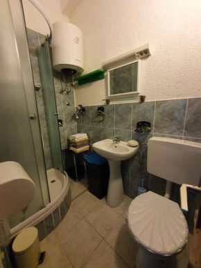 Apartment 3